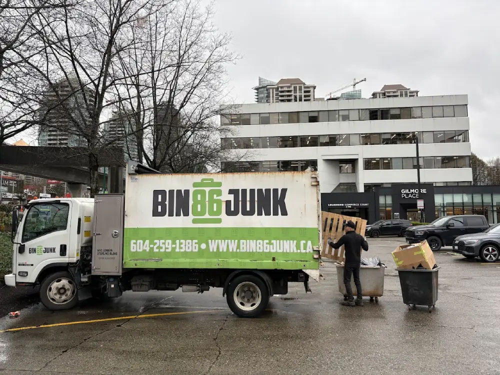 BIN86JUNK Removal Vancouver