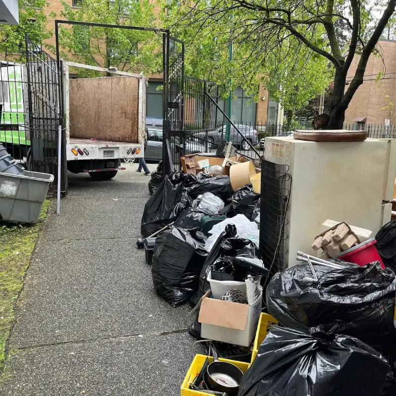 BIN86JUNK Removal Vancouver